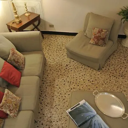 Palazzo Zecchino Maison d'hôtes 3*